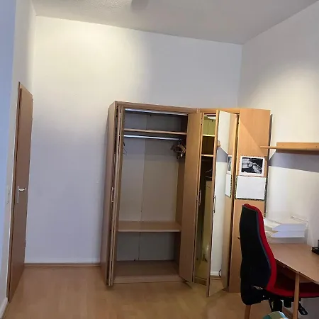 Shared Privatunterkunft *